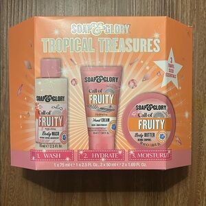 Soap & Glory Tropical Treasures Set - Pink and Orange